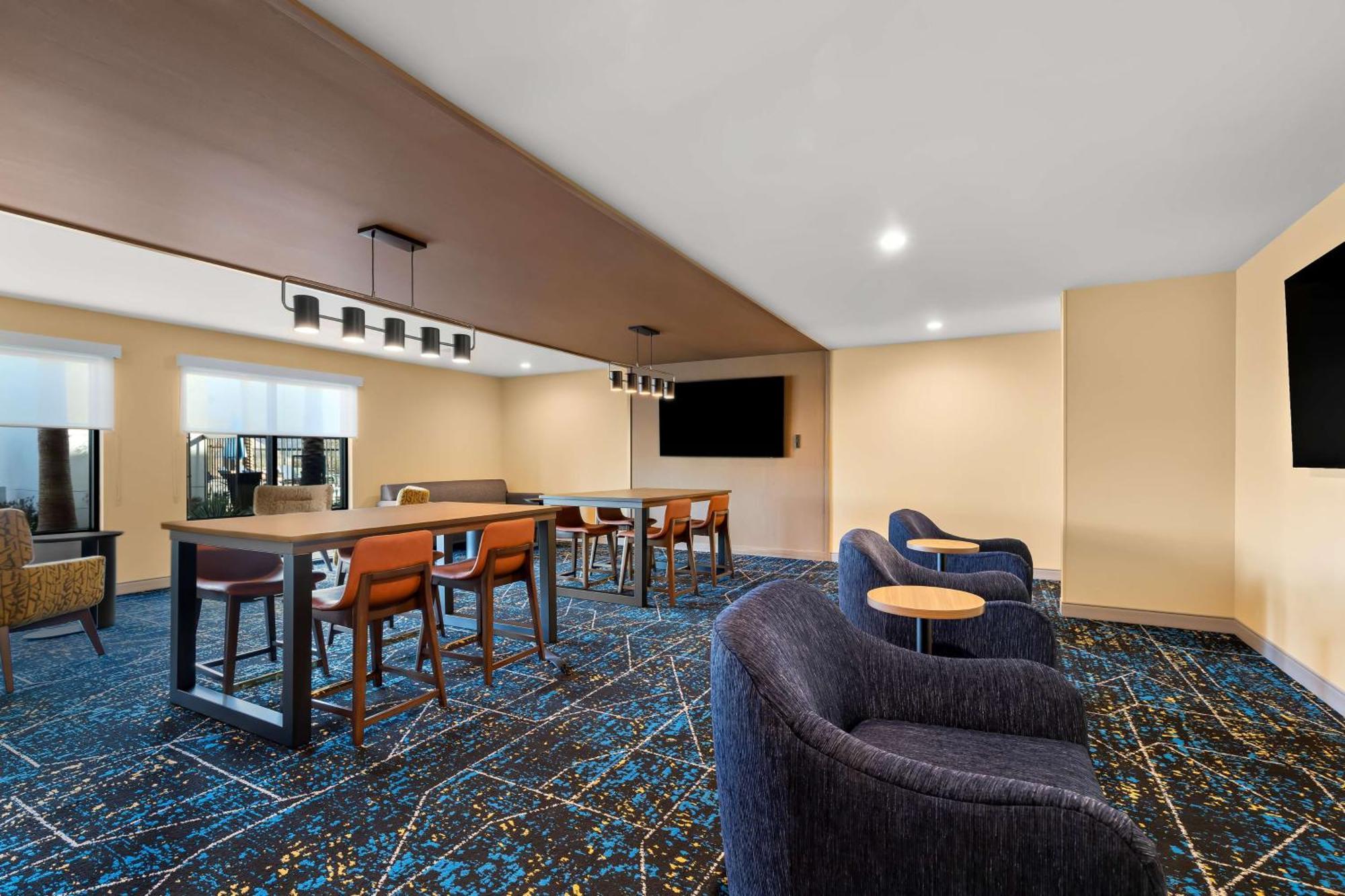 Hampton Inn & Suites Corona, Ca Εξωτερικό φωτογραφία